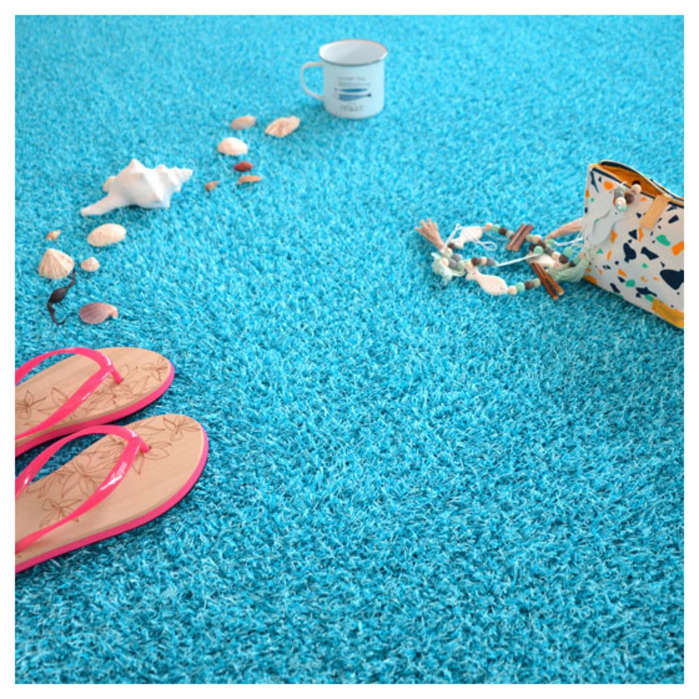 Gazon Synthétique Happy Party - Couleur Bleu - Classé Feu - 20mm - 2m X 10m 3 Gazon Synthétique Happy Party - Couleur Bleu - Classé Feu - 20mm - 2m X 10m – Image 3